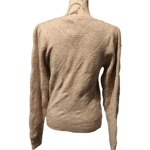 Astr The Label Ladies Diamond Pattern Sweater in Oatmeal - Size XS - Picture 4 of 8